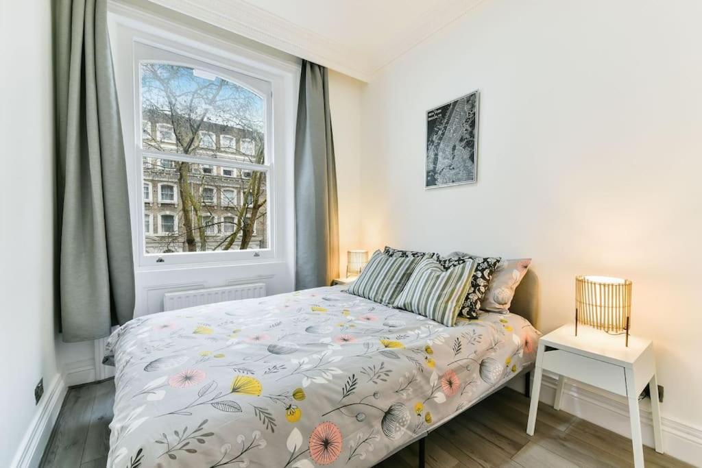 Knightsbridge Stylish Two Bedroom Apartment Londres Exterior foto
